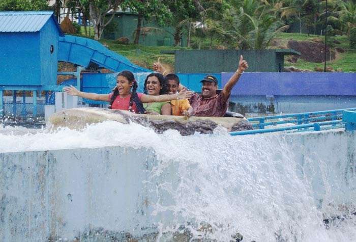 Experience the Thrills and Excitement of a Theme Park Day Out in Sri Lanka3